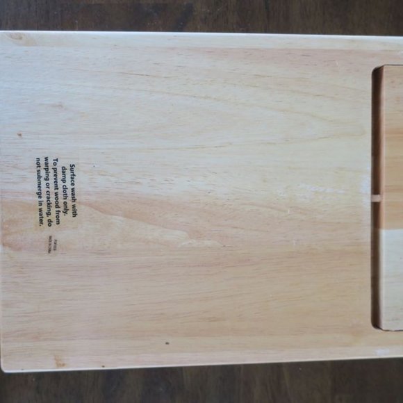 Patriots Theme Cheese Cutting Board & Tool Set - Picture 5 of 6